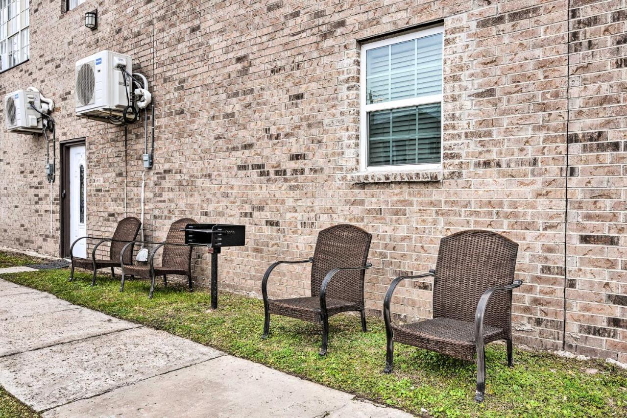 Beautiful Galveston Apt With Deck Less Than 3 Mi To Dtwn! Exteriör bild
