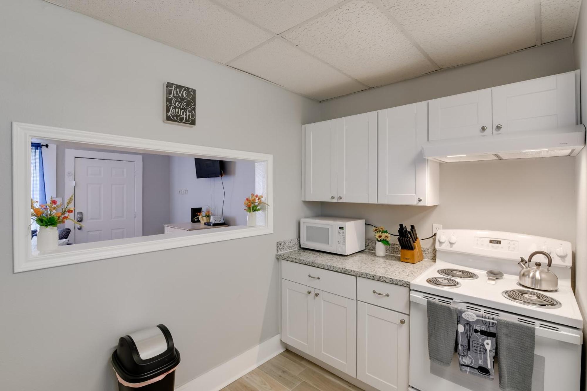 Beautiful Galveston Apt With Deck Less Than 3 Mi To Dtwn! Exteriör bild