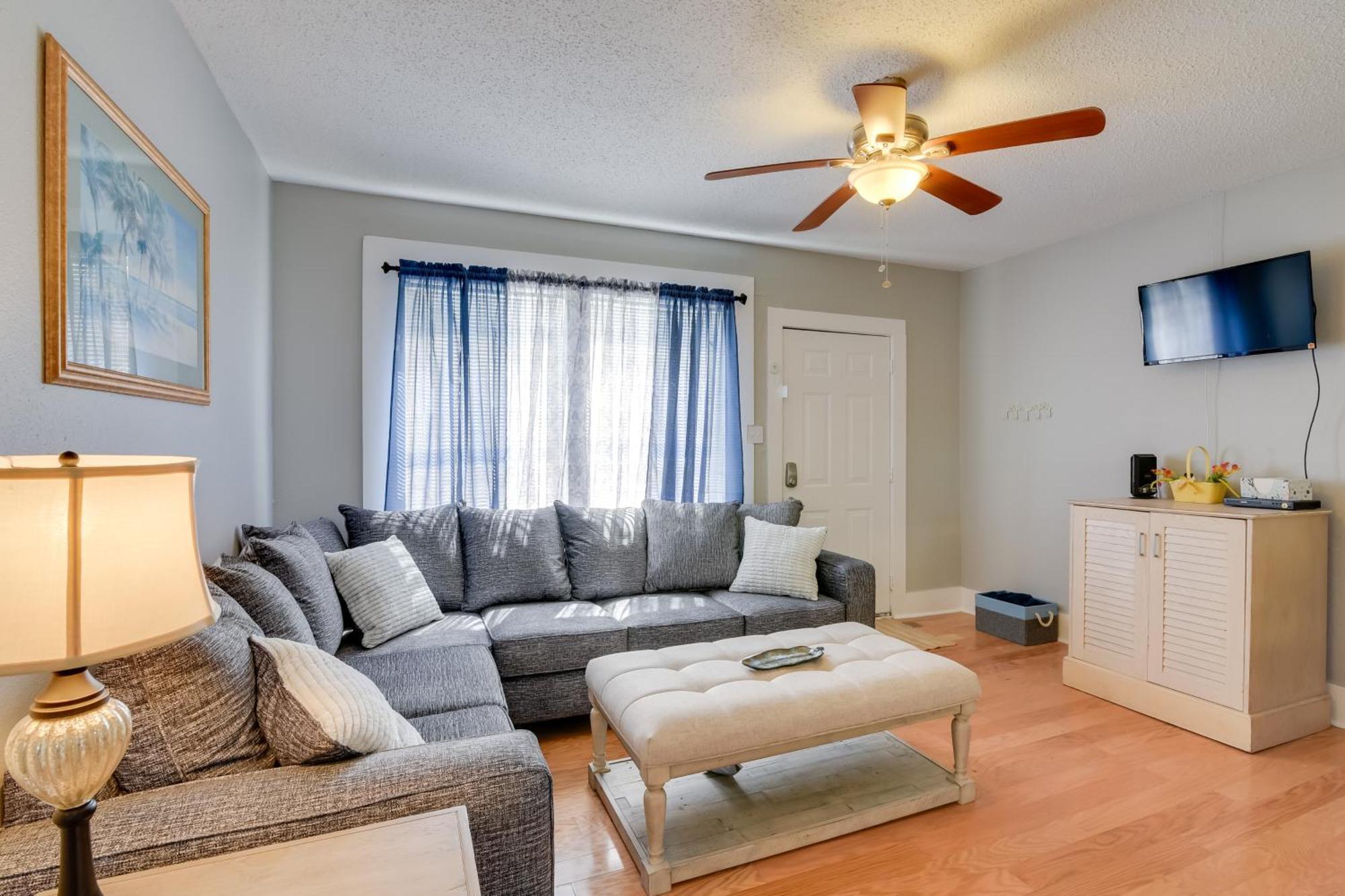 Beautiful Galveston Apt With Deck Less Than 3 Mi To Dtwn! Exteriör bild