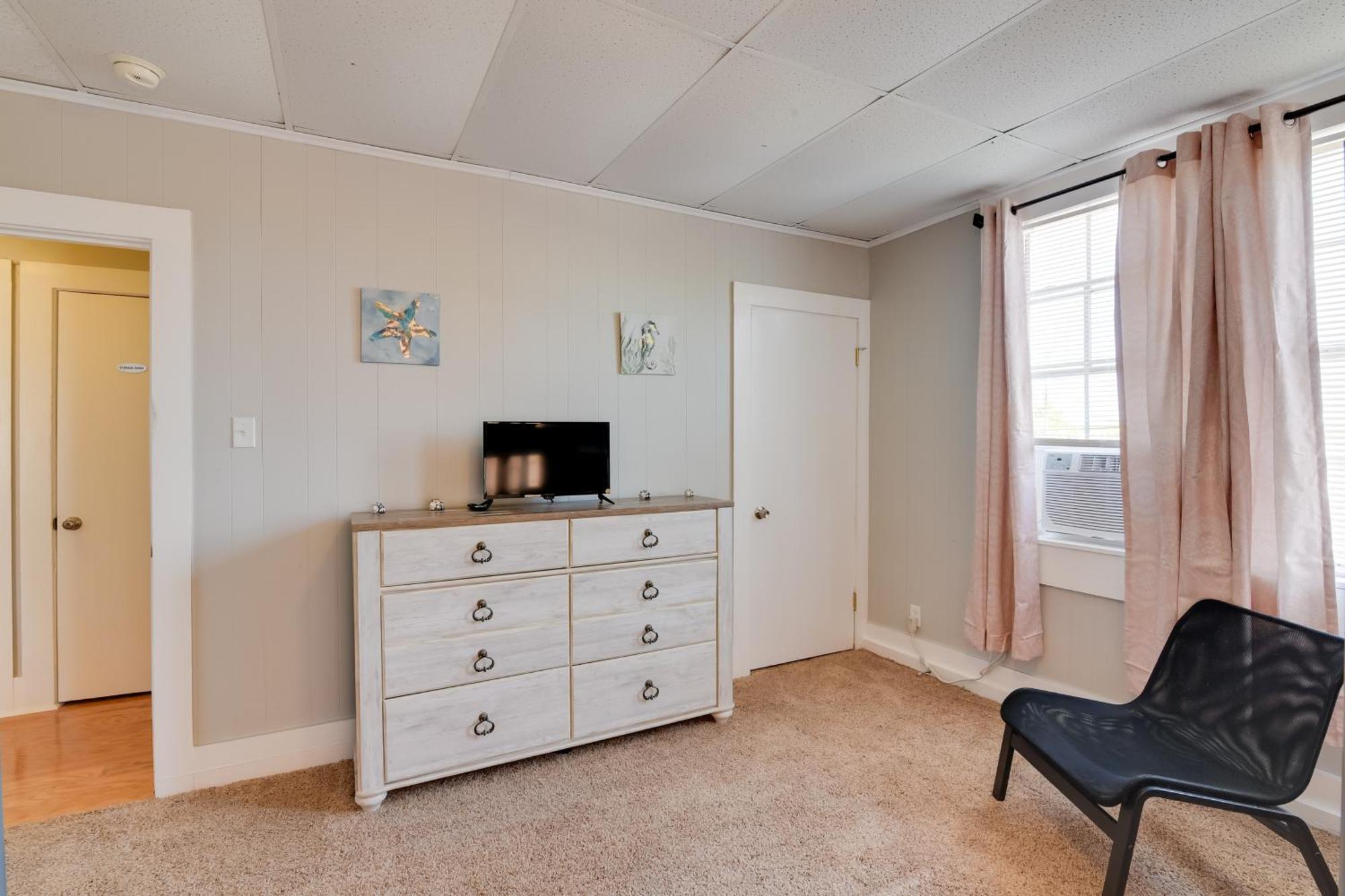 Beautiful Galveston Apt With Deck Less Than 3 Mi To Dtwn! Exteriör bild